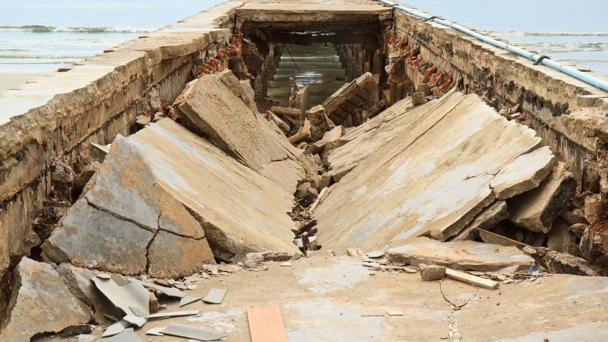 bihar-bridge-collapse-another-bridge-collapses-in-kishanganj-fourth-such-incident-in-a-week